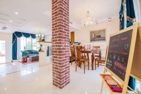 Rent a picturesque house in Cambridge Forest Newtown 5bedroom 260sqm ¥30,000 SH016552
