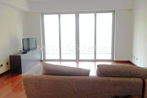 Rent a staggering floors apartment in Yanlord Town 4bedroom 230sqm ¥40,000 PDA12267