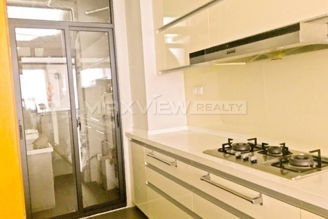 Pretty 3br 200sqm Lakeside Ville Rental in Shanghai 3bedroom 200sqm ¥23,000 SH016626