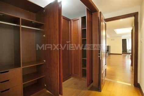 Wonderful envirnment Apartment in Meihua Garden of Shanghai 2bedroom 156sqm ¥23,500 SH016673