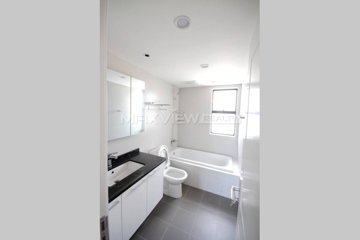 Splendid 3br 140sqm Grand Plaza in Shanghai 3bedroom 140sqm ¥32,000 SH016695