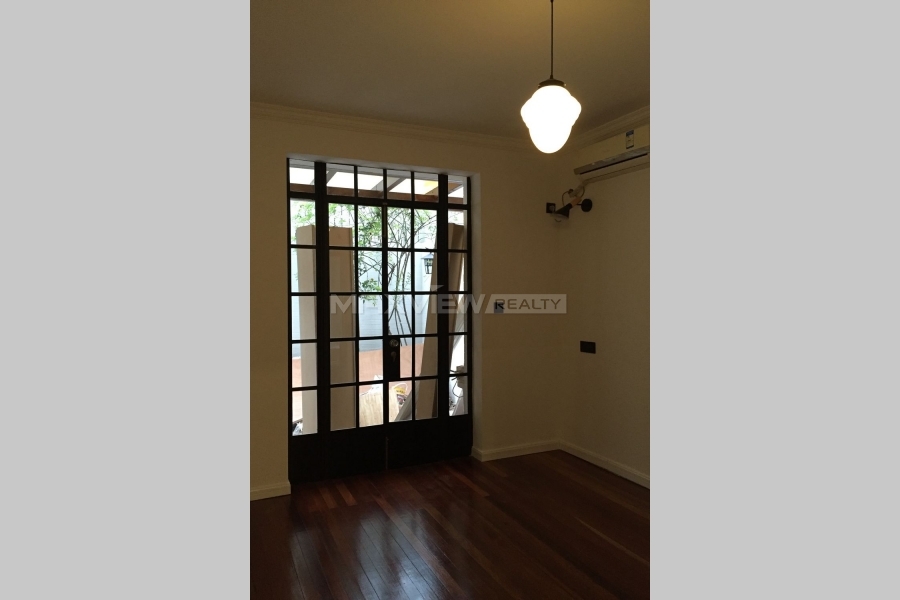 Old Apartment on Fuxing M. Road 2bedroom 110sqm ¥20,000 SH016834