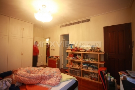 Rent a house in Shanghai Violet Country Villa 5bedroom 330sqm ¥45,000 QPV01722