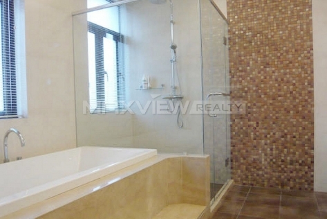 Rent a house in Shanghai Eastern Villa 5bedroom 390sqm ¥35,000 PDV00061