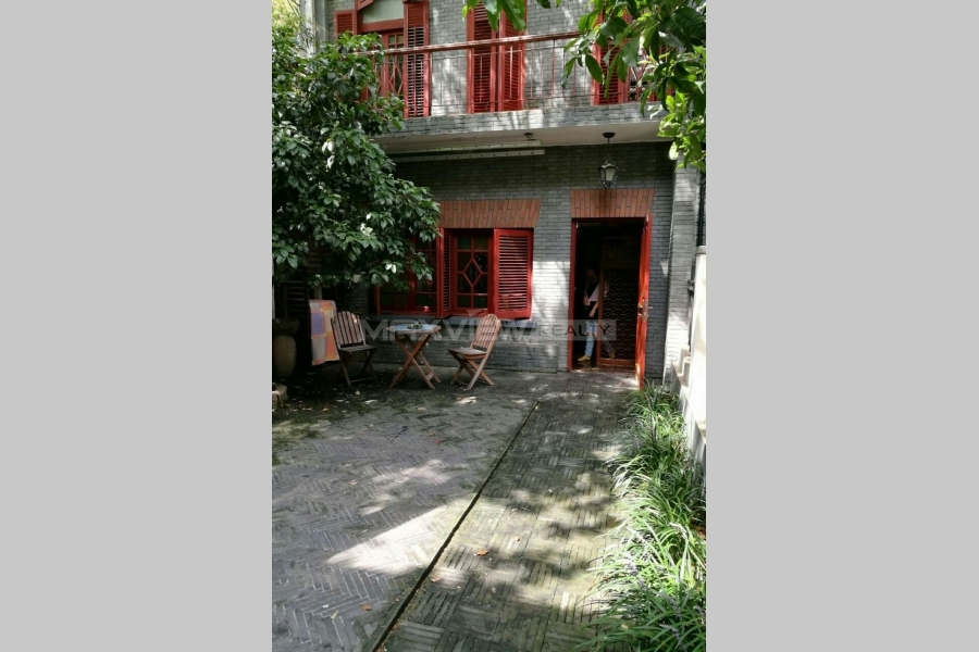 Shanghai house rent on Anxi Road 2bedroom 120sqm ¥30,000 SH016996