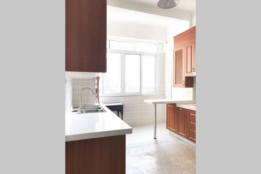 Rent an old apartment on Hengshan Road 2bedroom 122sqm ¥19,000 SH017039