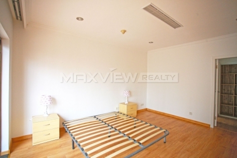 Rent a house in Shanghai at Green Valley Villa 4bedroom 205sqm ¥45,000 SH017157