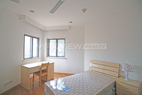 Rent a house in Shanghai at Green Valley Villa 4bedroom 205sqm ¥45,000 SH017157