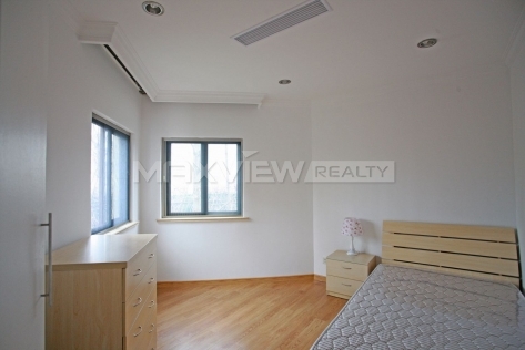 Rent a house in Shanghai at Green Valley Villa 4bedroom 205sqm ¥45,000 SH017157