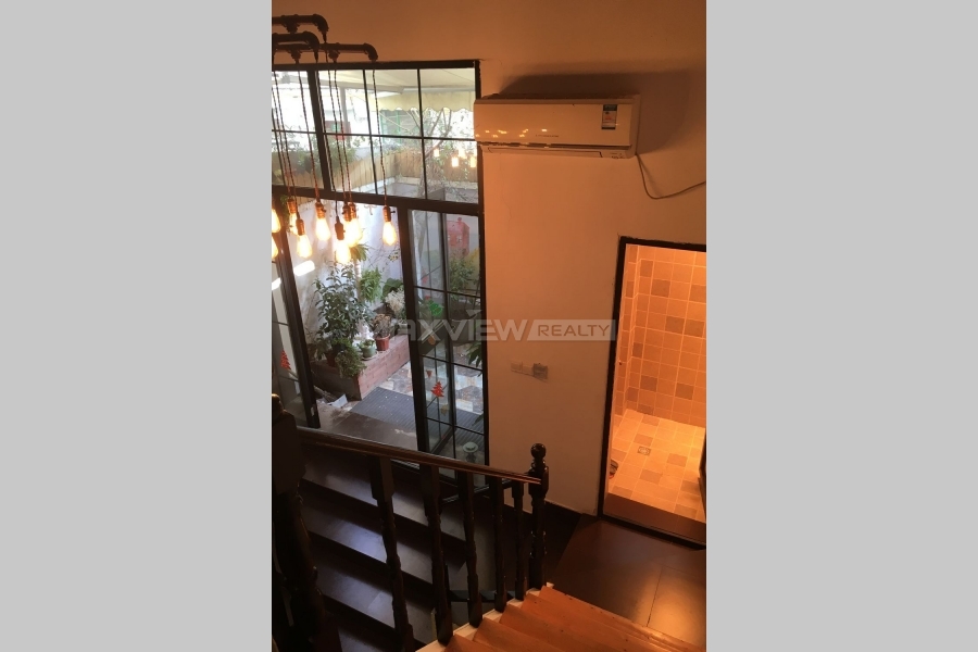 Rent a house in Shanghai on Xinle Road 1bedroom 80sqm ¥18,000 SH016494