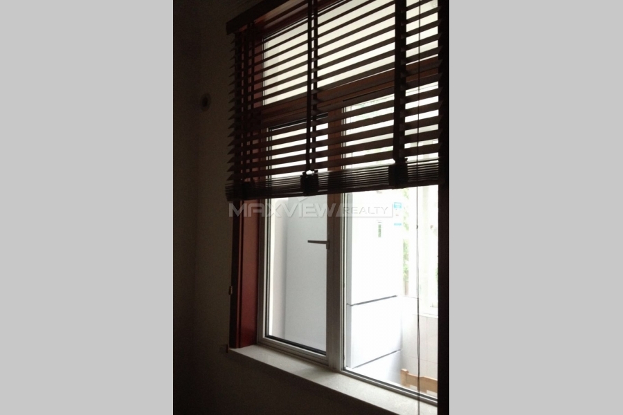 Shanghai housing on Taian Road 2bedroom 110sqm ¥20,000 SH017246