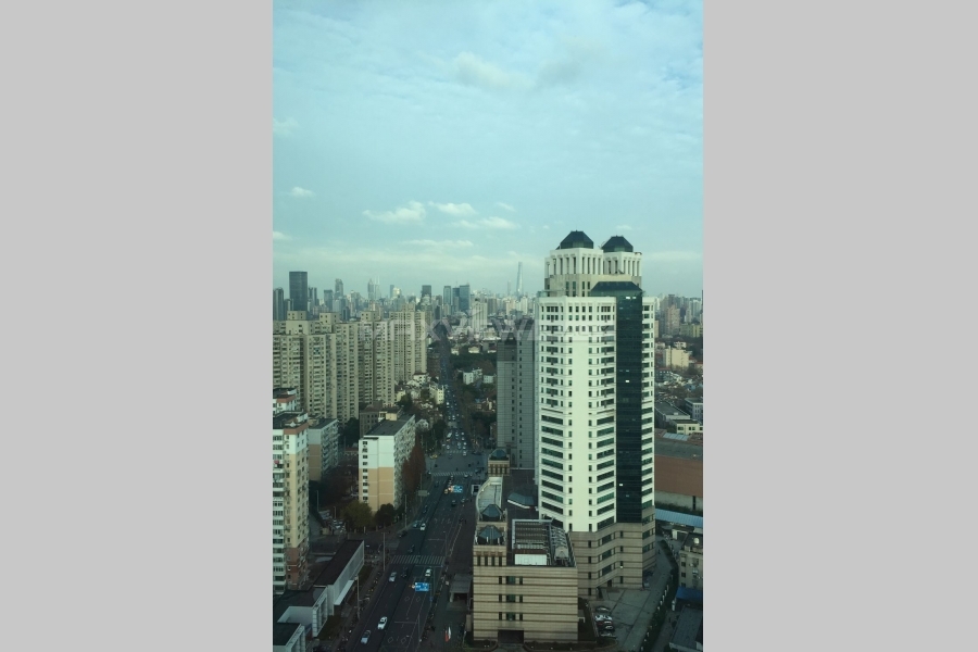 Shanghai apartment rental rent on Huaihai W. Road 2bedroom 100sqm ¥16,000 SH017252