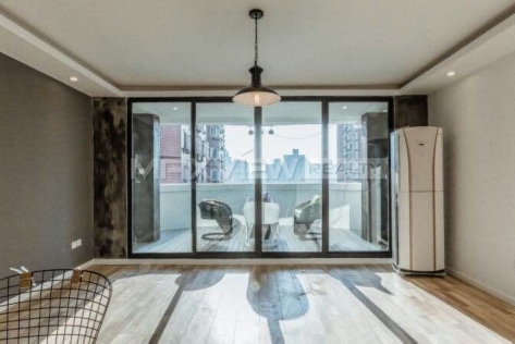 Old Apartment rental Shanghai on Yanqing Road 4bedroom 200sqm ¥26,000 SH017285