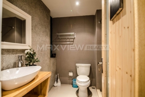 Shanghai apartment rental on Yanan M. Road 3bedroom 150sqm ¥35,000 SH014226