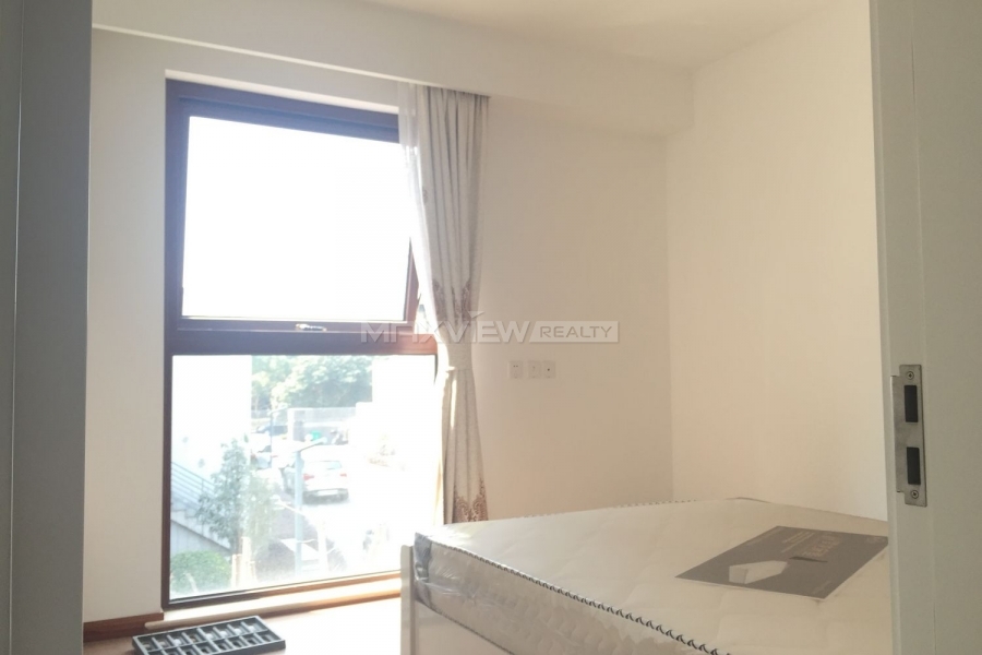 Rent a house in Shanghai Modern Villa 4bedroom 347sqm ¥42,000 QPV00912