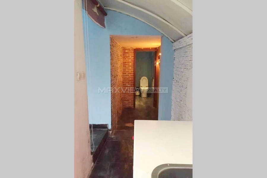 Shanghai housing on Huaihai M. Road 2bedroom 110sqm ¥32,000 SH017335