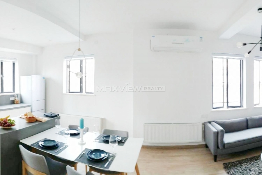 Apartments in Shanghai on Julu Road 2bedroom 110sqm ¥28,000 SH017374