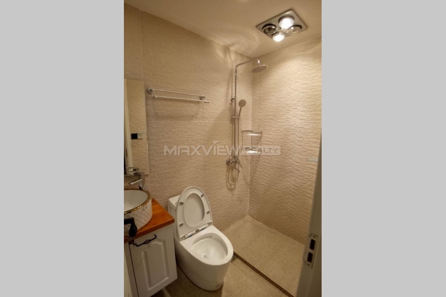 Shanghai rent apartment on Huaihai M. Road 3bedroom 130sqm ¥25,000 SH017371