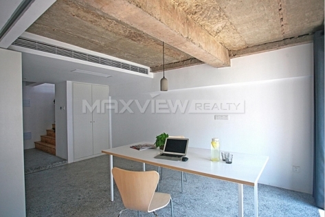 Base Living Songyuan 2+1 Bedroom Triplex Apartment with Terrace 2bedroom 161sqm ¥35,000 BASE0026