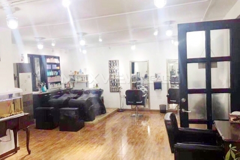 Shanghai old apt rent on Nan Chang Road 4bedroom 110sqm ¥18700 SH017481