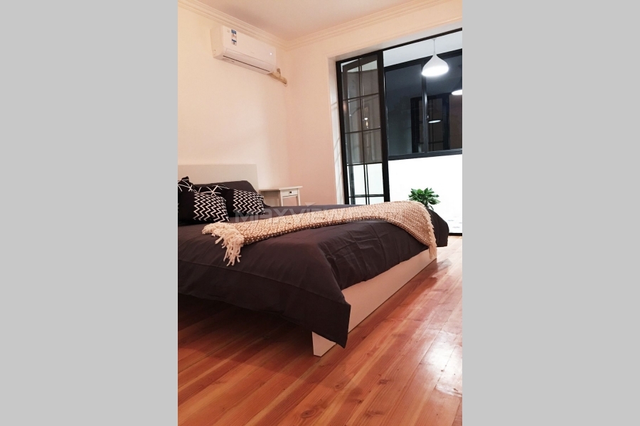 Old Apartment rent on Hengshan Road in Shanghai 2bedroom 110sqm ¥16,800 SH017535