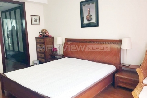 Apartments for rent in Shanghai Yanlord Town 4bedroom 236sqm ¥42,000 SHR0003