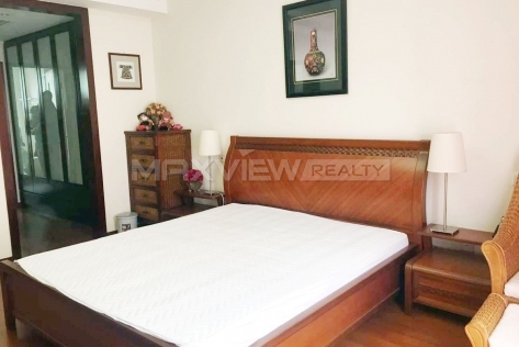 Apartments for rent in Shanghai Yanlord Town 4bedroom 236sqm ¥42,000 SHR0003