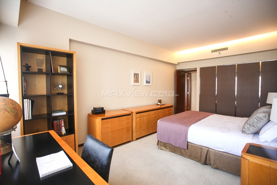 Shanghai Center 2bedroom 180sqm ¥50,000 SHR0038