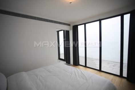 Base Living Songyuan 2 Bedroom Triplex Apartment with Terrace 2bedroom 161sqm ¥32,000 3D007