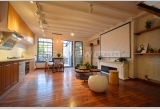 Shanghai house rent on Chongqing S. Road 2bedroom 150sqm ¥23,800