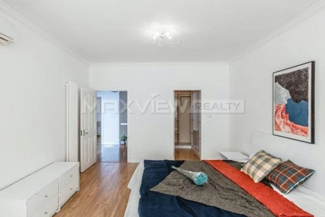 Shanghai old lanhouse rent on Huaihai W. Road 4bedroom 180sqm ¥33,000 SHR0057