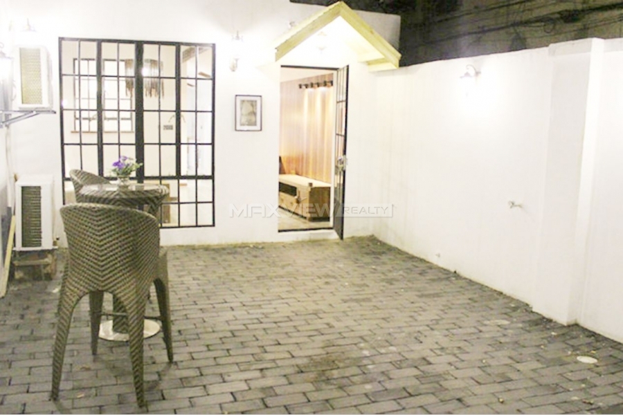 Shanghai old lanhouse  rent on Yongjia road 2bedroom 100sqm ¥21,000 SHR0071