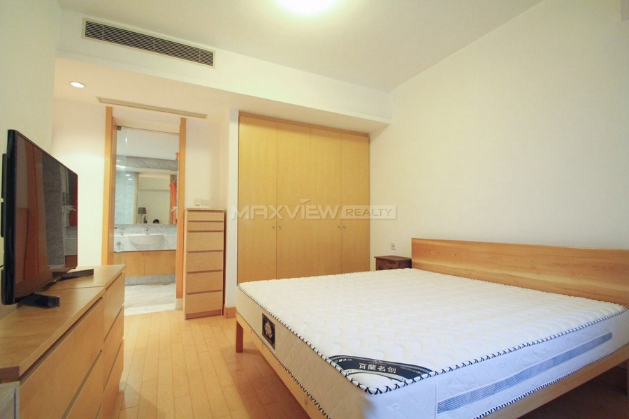 Apartment in Shanghai Jing’an Four Seasons 2bedroom 120sqm ¥22,000 SHR0100