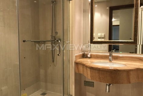 Apartment in Shanghai Skyline Mansion 3bedroom 266sqm ¥32,900 SHR0101