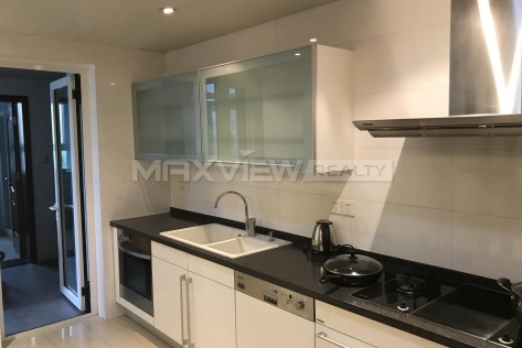 Apartment in Shanghai Skyline Mansion 3bedroom 266sqm ¥32,900 SHR0101
