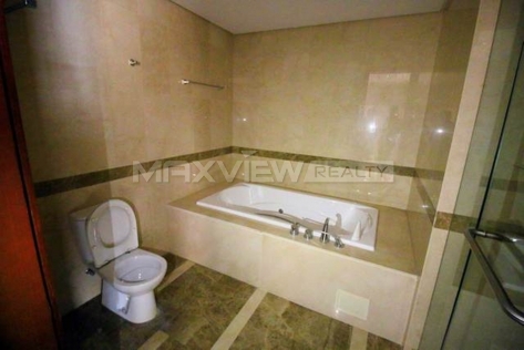 Apartment in Shanghai River House 3bedroom 300sqm ¥32,000 SHR0171