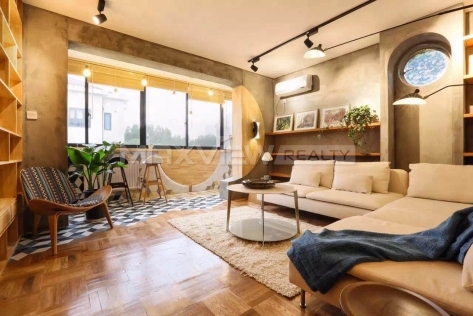 Shanghai property in Wanping Road 2bedroom 100sqm ¥19,000 SHR0177
