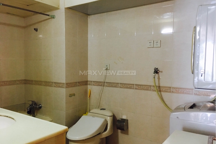 Apartment in Shanghai LuoMa Garden 2bedroom 145sqm ¥17,000 SHR0210