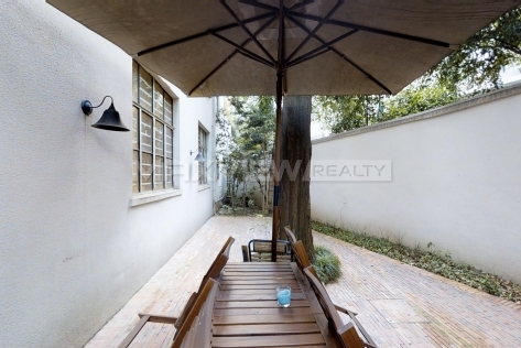 Shanghai apartment rent in  Base Living Tianyaoqiao 3bedroom 193sqm ¥38,000 SHR0260