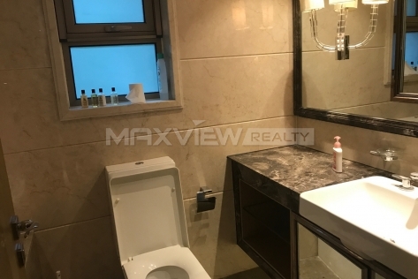Apartment in Shanghai Seasons Villa 3bedroom 175sqm ¥33,000 SH017741