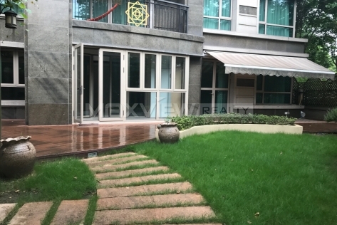 Apartment in Shanghai Seasons Villa 3bedroom 175sqm ¥33,000 SH017741