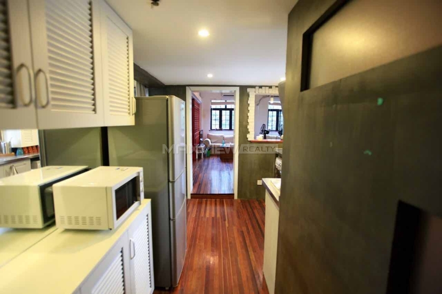 Shanghai old lanehouse rent on Nanchang Road 2bedroom 120sqm ¥18,000 SH017810