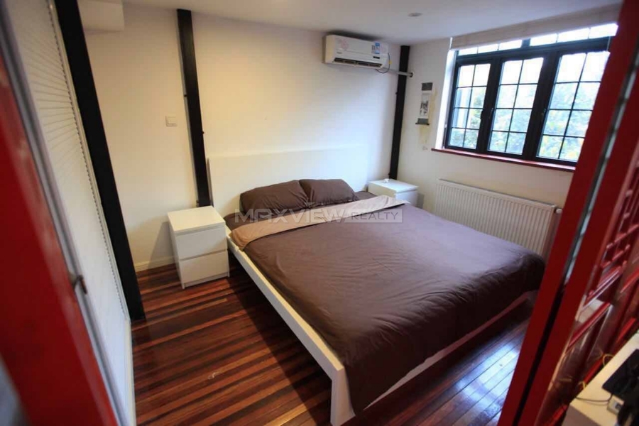 Shanghai old lanehouse rent on Nanchang Road 2bedroom 120sqm ¥18,000 SH017810