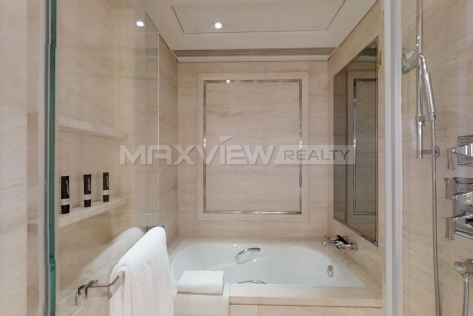 IFC Residence 2.5 bedroom serviced apartment with roof terrace 3bedroom 400sqm ¥100,000 3D002