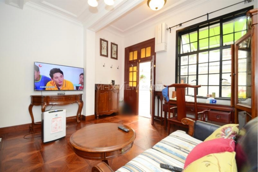 Rent a house in Shanghai on Fuxing Middle Rd 1bedroom 70sqm ¥18,000 SH017872