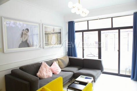 Old Apartment on Xinhua Road 4bedroom 195sqm ¥17,500 SH017977