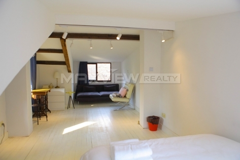 Old Apartment on Xinhua Road 4bedroom 195sqm ¥17,500 SH017977