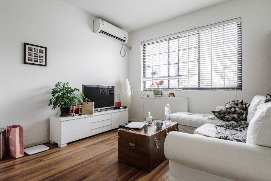 Old Apartment on Changshu Road 2bedroom 70sqm ¥17,800 SH015817