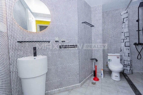 Old Apartment on Kangding Road 6bedroom 225sqm ¥30,000 