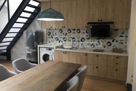 Old Apartment on Danshui Road 2bedroom 70sqm ¥18,000 SH018192